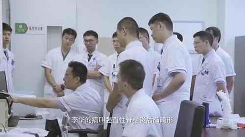 身體被敲斷4次的折疊人出院，打開折疊人生(圖7)