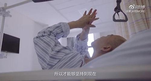 身體被敲斷4次的折疊人出院，打開折疊人生(圖11)