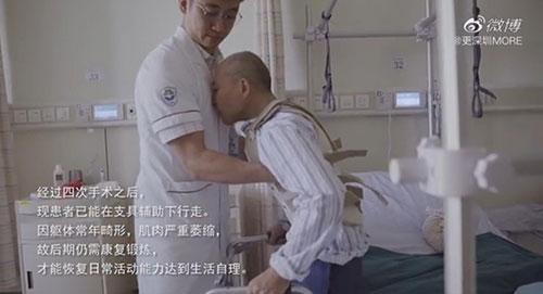 身體被敲斷4次的折疊人出院，打開折疊人生(圖14)