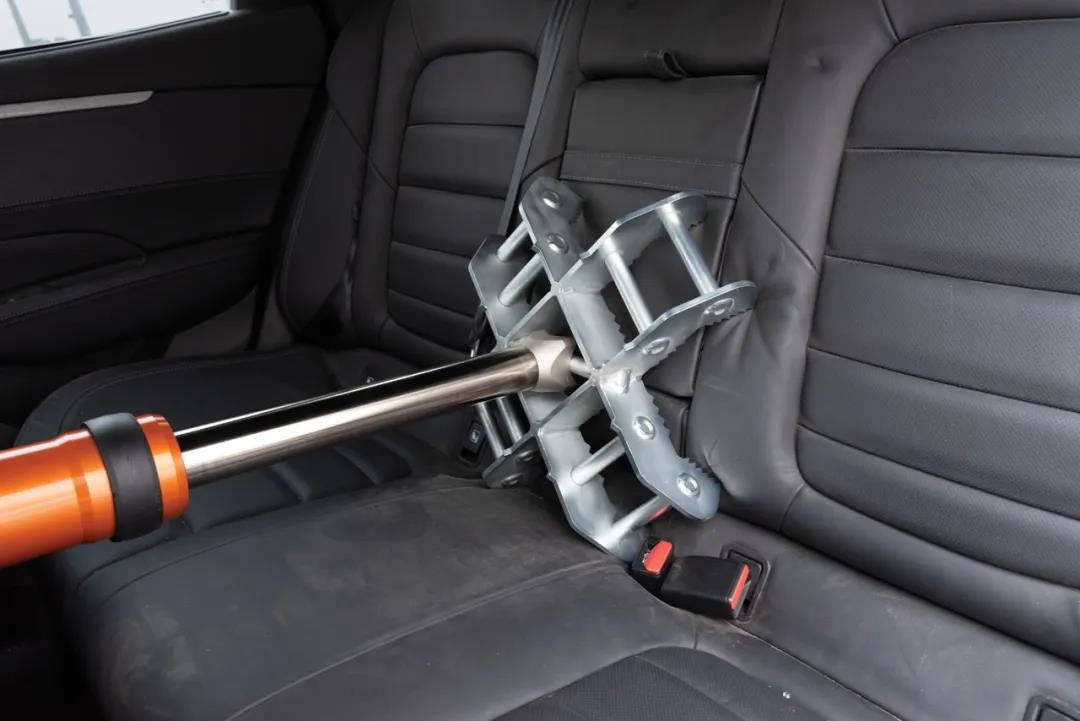 消防產(chǎn)品使用技巧:十字型頂桿支架套裝運用技巧實例(圖3) 消防產(chǎn)品使用技巧:十字型頂桿支架套裝運用技巧實例(圖3)