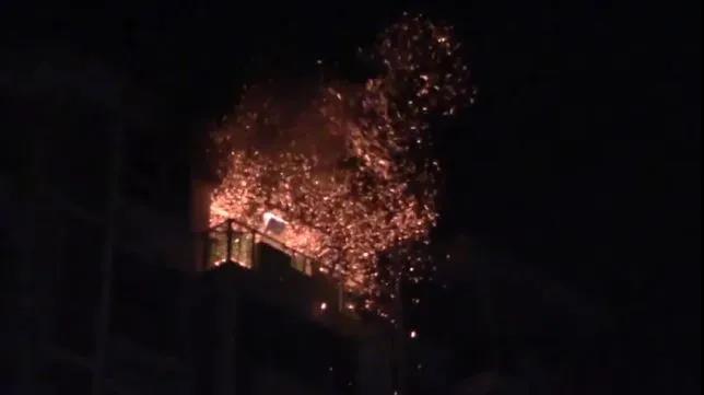 驚險，上海這起居民火災炸好幾次(圖1)