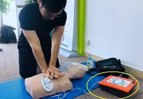 救命神器AED有多重要——你認(rèn)識(shí)它嗎？(圖4)