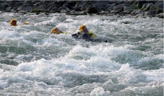 水域救援:水域救援的基礎(chǔ)知識(shí)(圖9) 水域救援:水域救援的基礎(chǔ)知識(shí)(圖9)